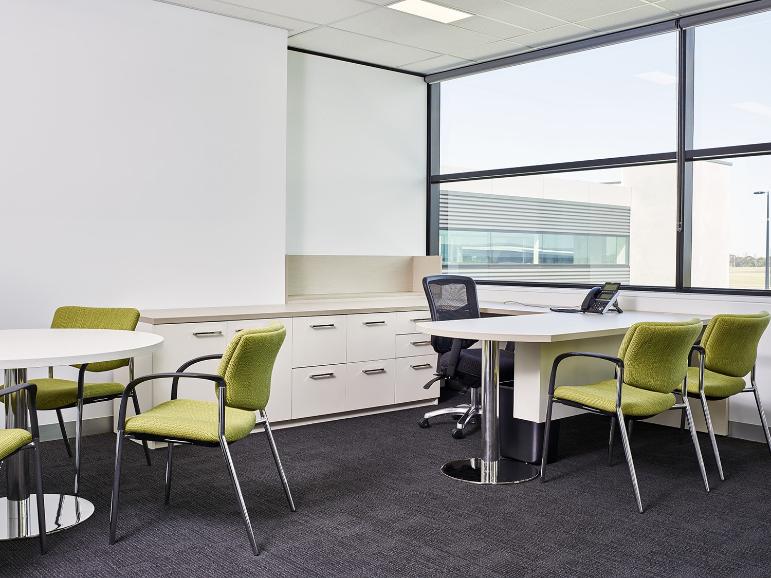 Staples_Toll-Mariquino - Furniture installation melbourne