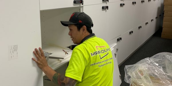 Mariquino -Sit Stand Workstation Installation-Mariquino - Furniture installation melbourne